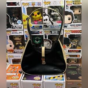 BONGO Black and Cream Shoulder Bag Sleek Design